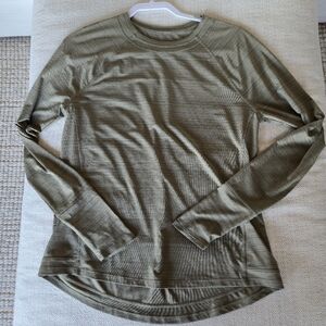 Athleta Pacifica Illume UPF Relaxed Long Sleeve Thumbholes Run Hike Yoga Walk M